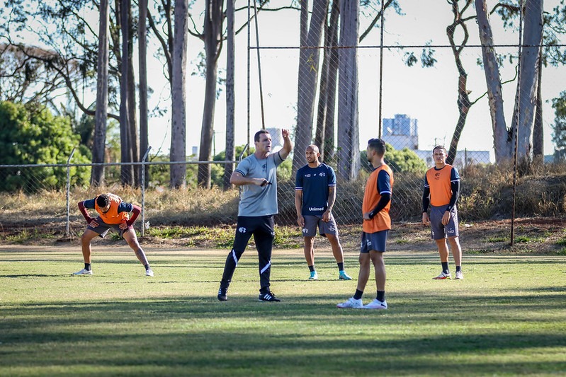 Junior Rocha projeta jogos duros na 2a Fase da Serie C