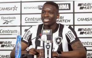 Blog do Ari - Palmas a Luiz Henrique, do Botafogo. Ele merece!