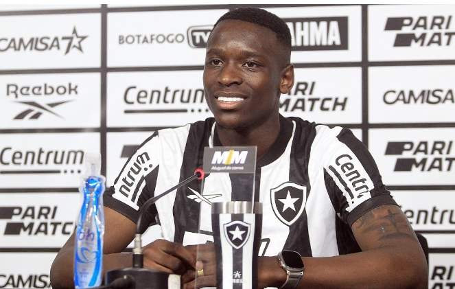 Blog do Ari – Palmas a Luiz Henrique, do Botafogo. Ele merece!