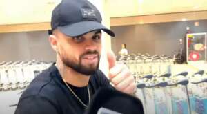 Michael chega ao Rio para reforçar o Flamengo: 'Espero construir uma linda história'