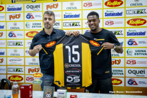 Focado no acesso, Novorizontino apresenta volante ex-Vitória para Série B