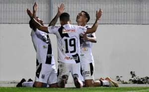 Ponte Preta 1 x 1 Goiás - Jogo amarrado, golaço e ficou tudo igual em Campinas