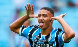 Grêmio conclui venda de atacante a time inglês: R$ 74 milhões