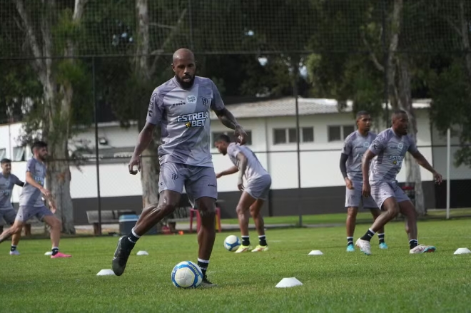 Sérgio Raphael, zagueiro da Ponte Preta. Foto: Alberto Nucci / PontePress