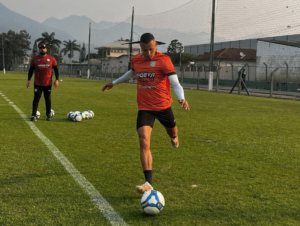 Volta Redonda x Figueirense - Furacão briga por vaga. Onde assistir e escalações