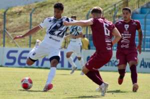 Vocem 1 x 0 Votuporanguense - Gol aos 49 mantém Esquadrão da Fé vivo