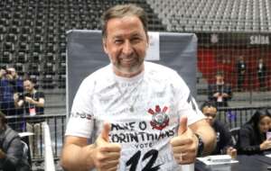 Próximos passos após pedido de impeachment no Corinthians