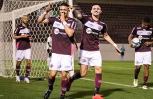 Ferroviária 5 x 1 Volta Redonda-RJ - Chocolate na Série C