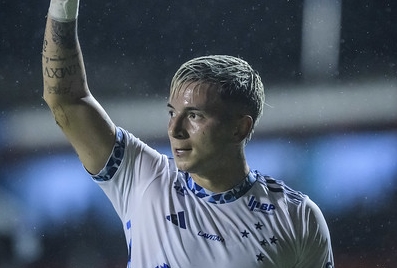 Barreal foi um dos poucos titulares do Cruzeiro (Foto: Gustavo