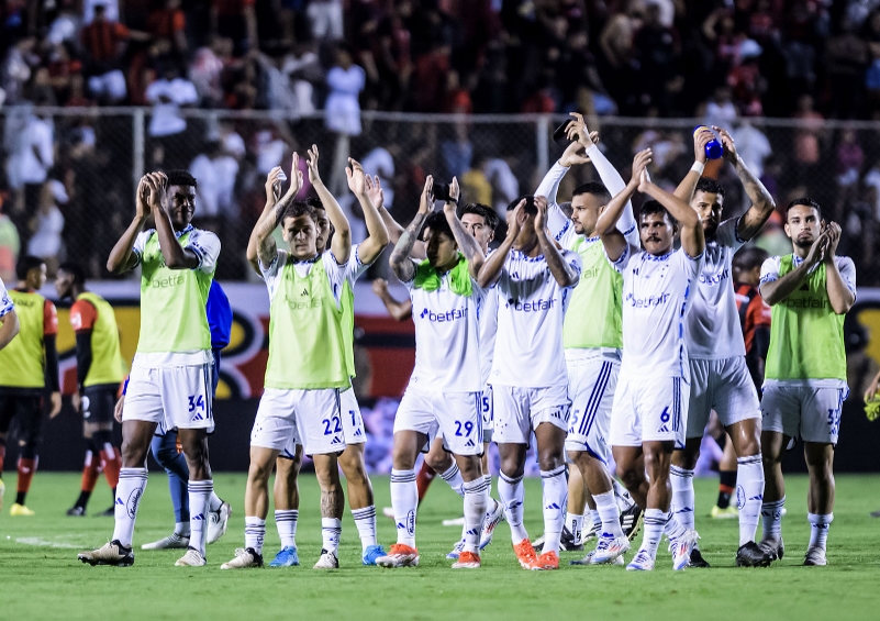 SUL-AMERICANA: Cruzeiro e Athletico encaram argentinos para avançar