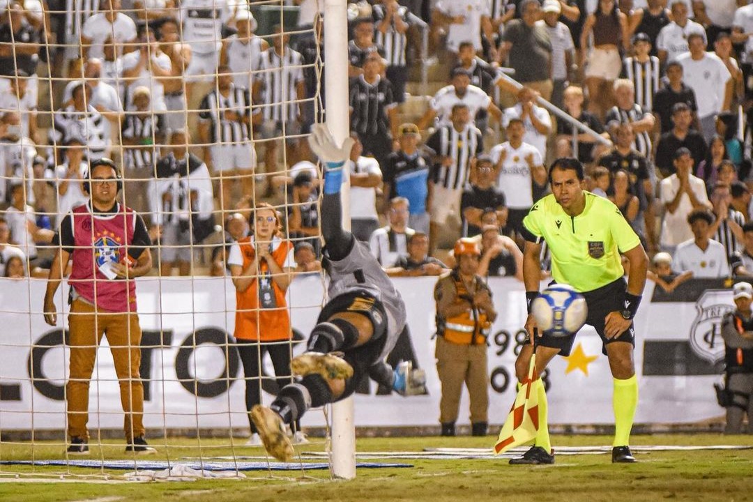 Série D: Treze-PB confia em atuação do goleiro para repetir feito de 2018 (Foto: Daniel Vierra/Treze-PB)