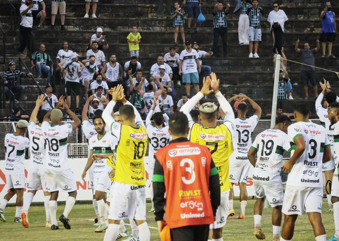 Série D: Com vitória fora, Maringá-PR precisa de um empate para conquistar acesso (Foto: Bruno Rodrigo/Maringá-PR)