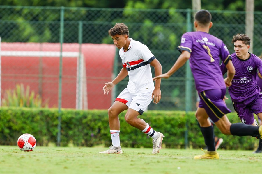 PAULISTA SUB 17: Santos e São Paulo vencem e garantem classificação