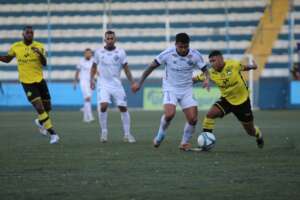 Série C: Técnico do São Bernardo explica mudanças após derrota para o São José-RS