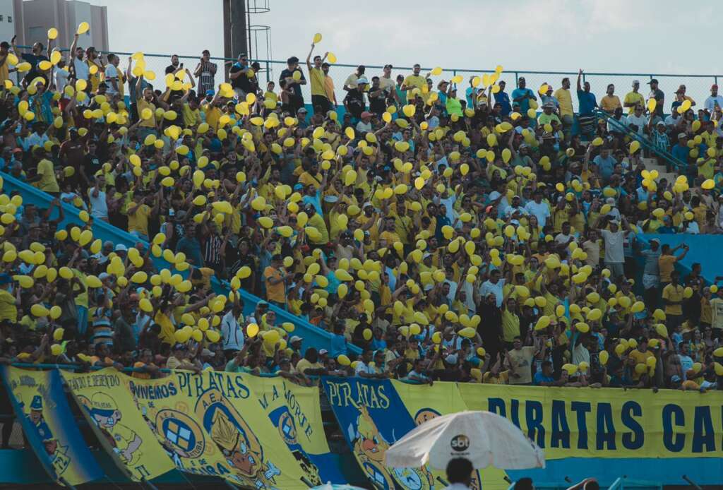 Torcida Canarinho