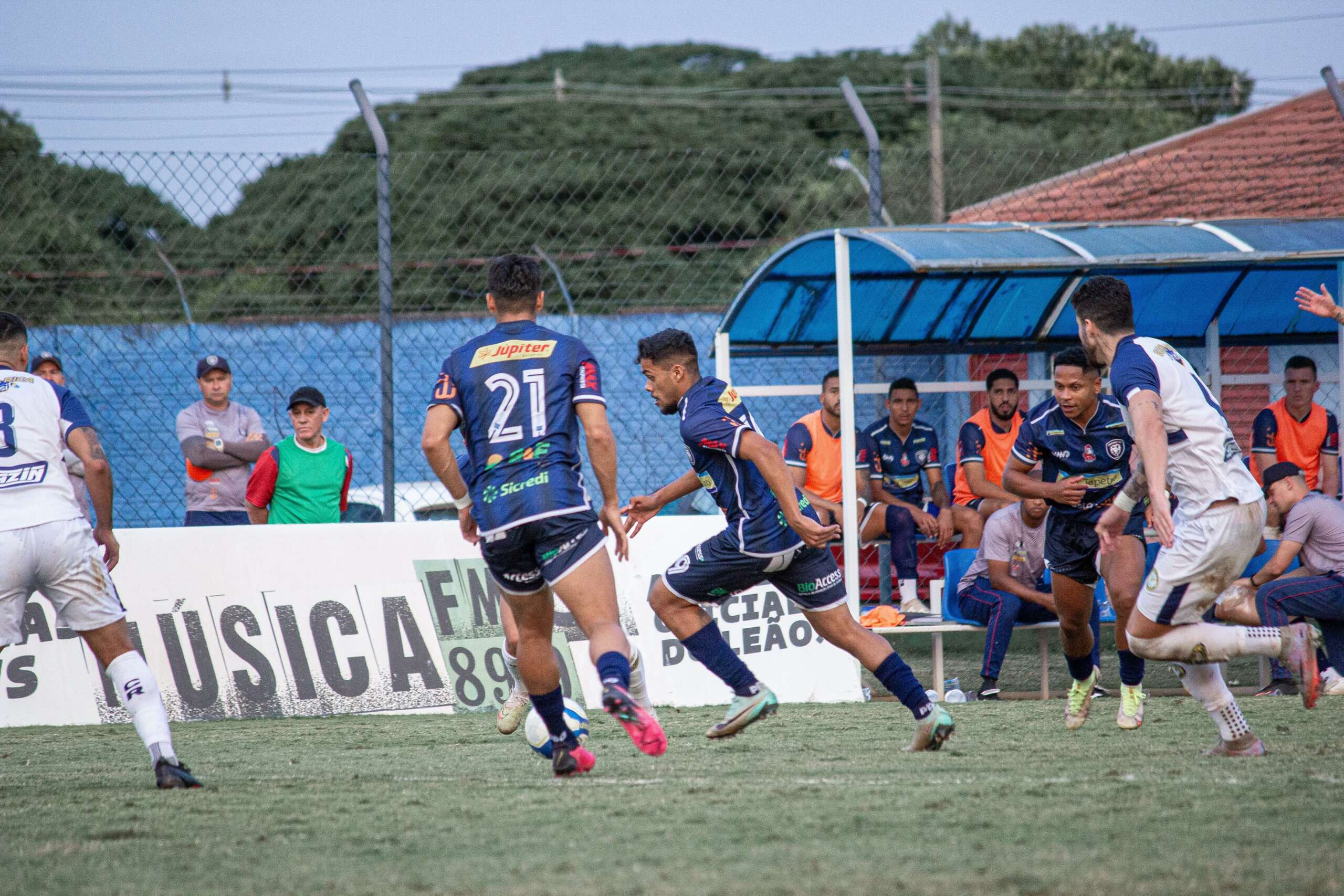 Cianorte-PR 2 x 1 Costa Rica-MS - Leão do Vale está nas oitavas da Série D