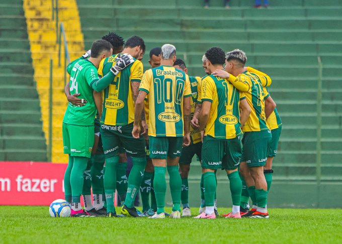 Ypiranga e Caxias se enfrentam na Serie C