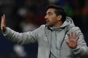 Abel Ferreira explica expulsão polêmica: 