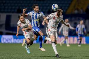 Avaí 1 x 0 Operário-PR - Depois de nove jogos, vitória na estreia de técnico