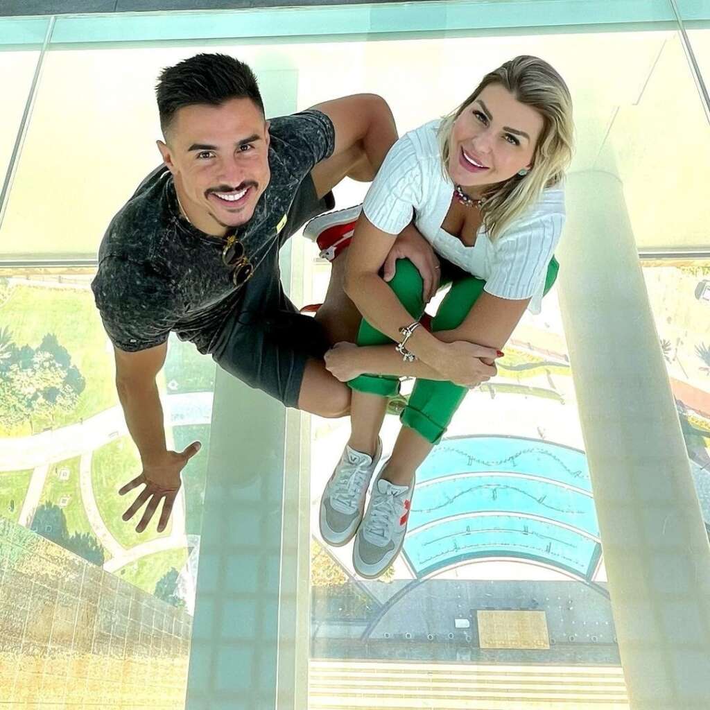 Mulher de Willian Bigode obtém liminar para bloqueio de R$ 1,3 milhão de empresa de criptomoeda