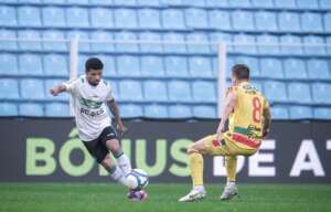 Série B do Brasileirão com novo líder e paulistas sonhando em todas as pontas. Veja a classificação!