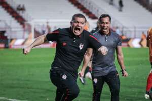 Atlético-GO 2 x 1 Juventude - Dragão vence com arbitragem polêmica e respira