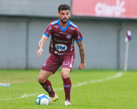 Zagueiro do Caxias comenta sobre a permanência na Série C “Uma temporada difícil”