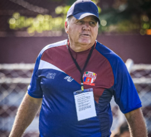 EXCLUSIVO! Conheça o técnico do Colorado Caieiras, semifinalista da Segundona