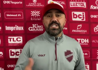 Série B: Técnico do Vila Nova sobre derrota: “Nós ganhamos em casa, eles ganharam aqui”