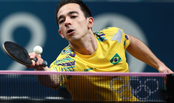 Olimpíadas: Hugo Calderano desaba em choro e mistura decepção e orgulho com 4º lugar: ‘Fiz o possível’