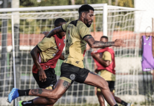 Athletic x Confiança - Caça ao líder segue. Escalações e arbitragem