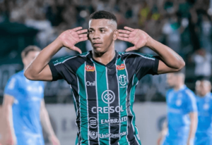 Maringá-PR 1 x 0 Novo Hamburgo-RS - Dogão vence de novo e avança na Série D