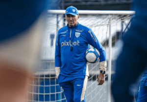 Avaí demite Gilmar Dal Pozzo após nove jogos sem vencer na Série B
