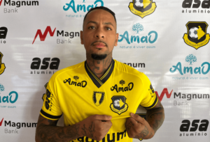 Série C: São Bernardo contrata atacante de 15 gols na temporada