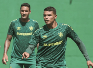 Fluminense x São Paulo - Tricolores em brigas opostas. Onde assistir e escalações