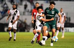 Blog do Ari - Ponte Preta melhorou e empatou no final