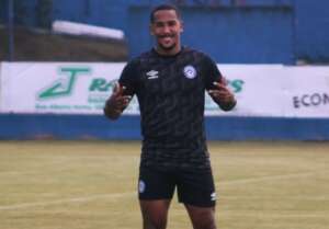 Copa Paulista: Comercial se aproxima de três reforços para o mata-mata