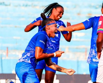 PAULISTA FEMININO: Taubaté goleia o Pinda e emenda 3ª vitória seguida