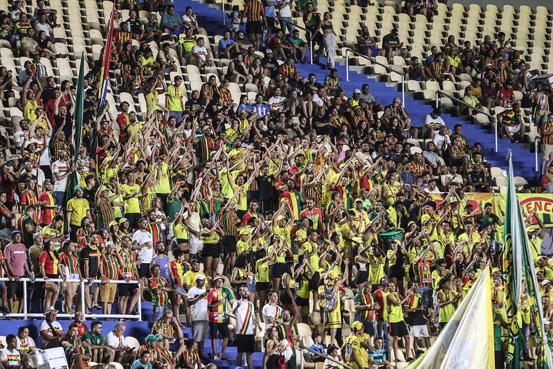 Torcida do Sampaio Corrêa (Foto:  Ronald Felipe/Sampaio)