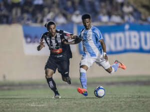 Série C: Técnico do Londrina mantém foco após derrota em casa: 