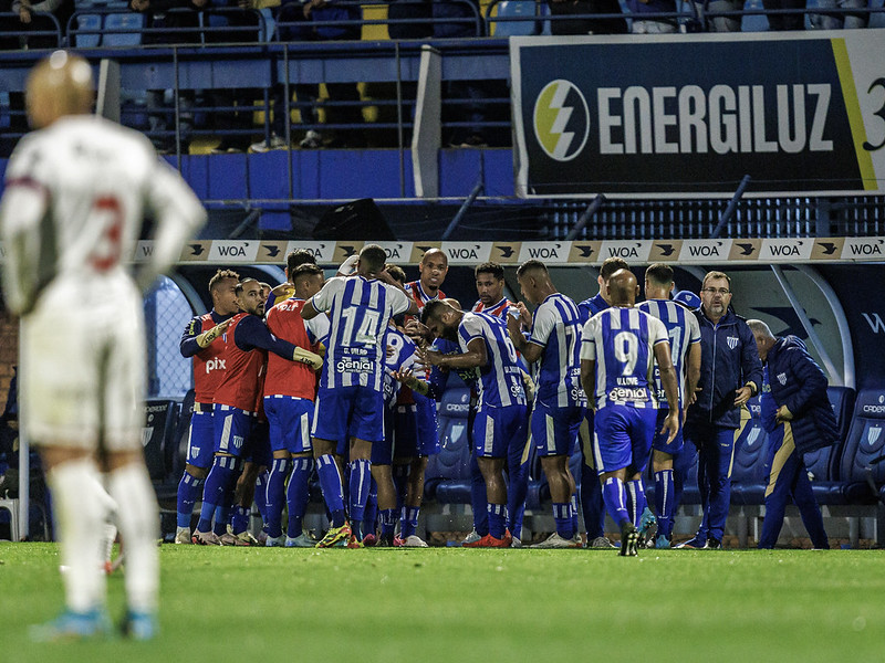 Enderson explica volta de atacantes ao Avaí e pede 'sintonia' em reta final