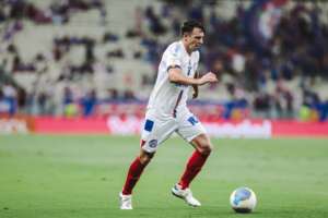 Lateral do Bahia se desculpa após goleada para o Fortaleza: 
