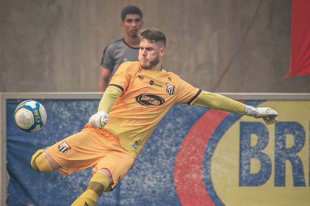 Série D: Goleiro aposta na força do Anápolis como visitante para chegar à final (Fotos: Divulgação/Edivair Custoddio)