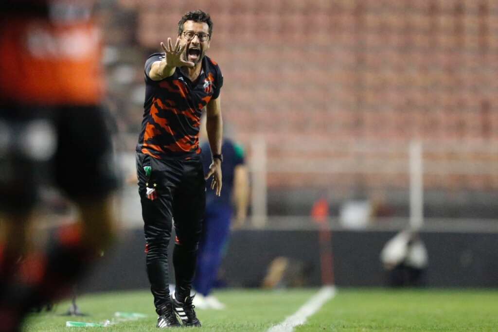 Série B: Técnico do Ituano destaca "bom jogo" em derrota para o Coritiba (Foto: Divulgação/Ituano)