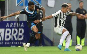 Botafogo 0 x 0 Grêmio - Só um ponto na frente do Palmeiras