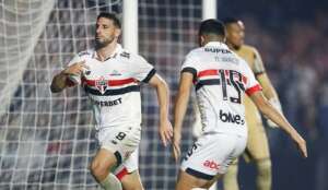 São Paulo de Zubeldía entra de vez na crise e jogará longe do MorumBis