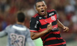 De la Cruz volta ao Flamengo e Gabigol está fora contra o Peñarol