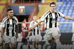 ITALIANO: Vlahovic faz dois, Juventus derrota Genoa e assume a liderança