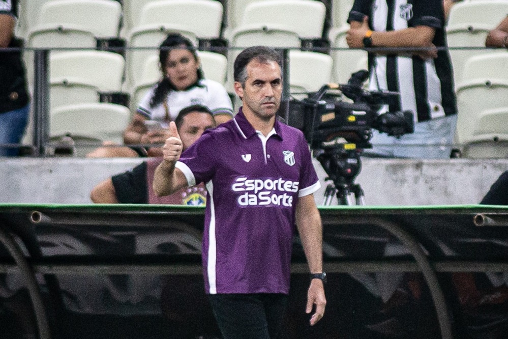 Técnico do Ceará enaltece goleada e foca em entrar no G-4 da Série B