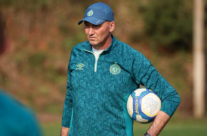 Chapecoense terá desfalque de volante para tentar acabar com jejum na Série B